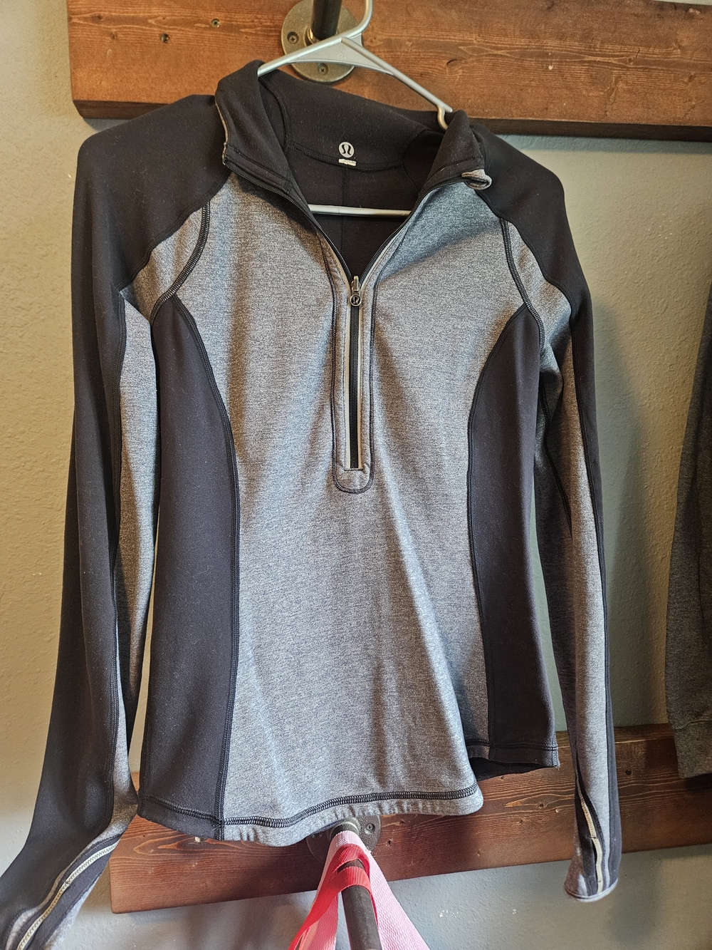 lululemon athletica Women's Gray and Black Half-Zip Sweatshirt